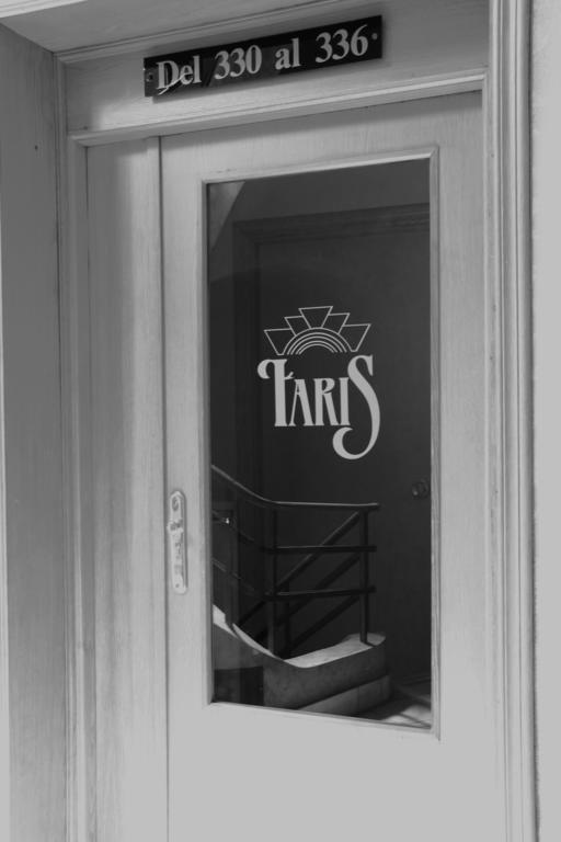 Hostal Paris Valladolid Luaran gambar