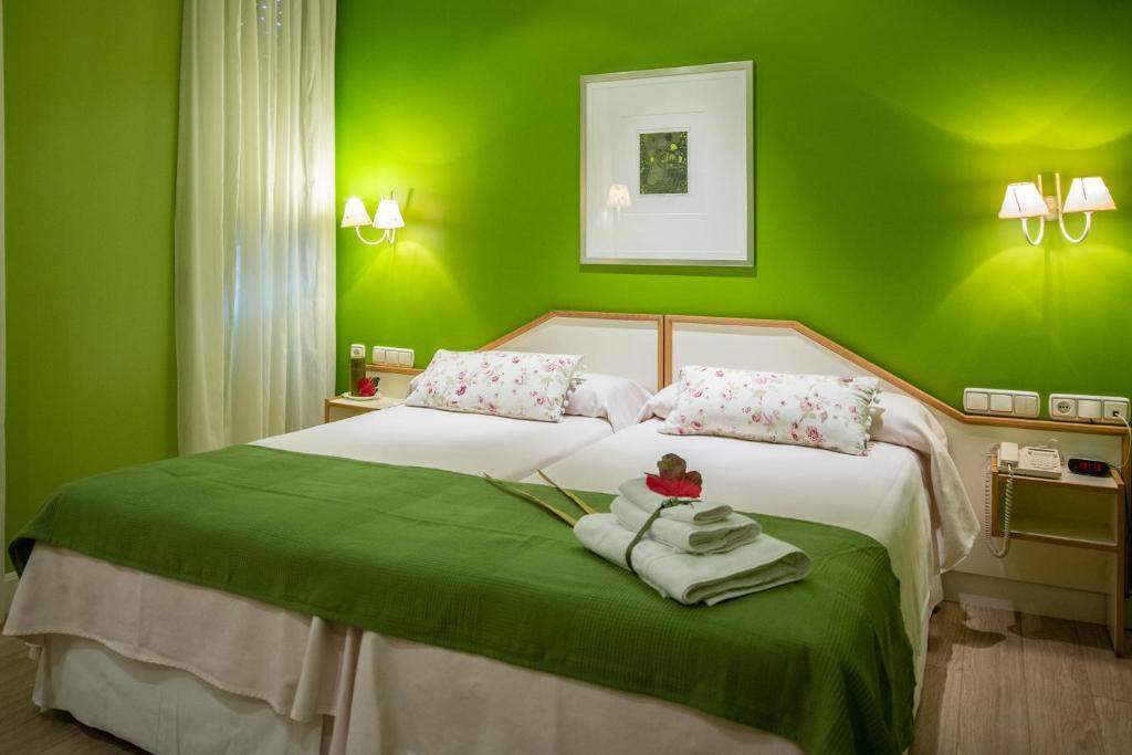 Hostal Paris Valladolid Luaran gambar